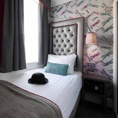 The Beverley Hotel London - Victoria Exterior photo